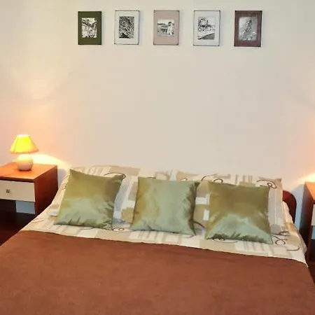 Apartment Ana