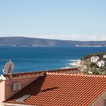 Ana Apartmán
